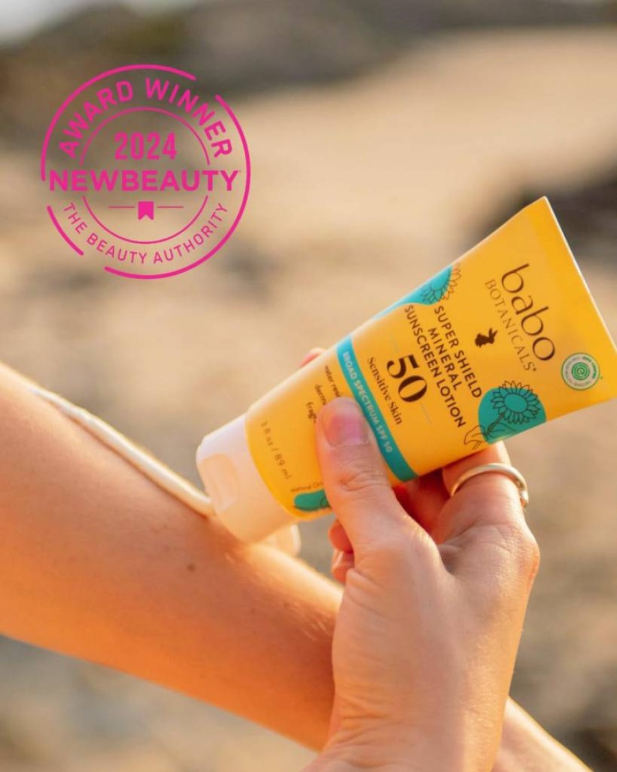 Amazon Sheer Mineral Sunscreen Lotion SPF 50 - Natural Zinc Oxide for Sensitive Skin - Lightweight, Water-Resistant & Fragrance-Free - EWG Verified - Non-Greasy Formula